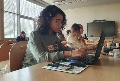 Mädchen erobern die Informatik: Das erste girls@BWINF Camp in Koblenz